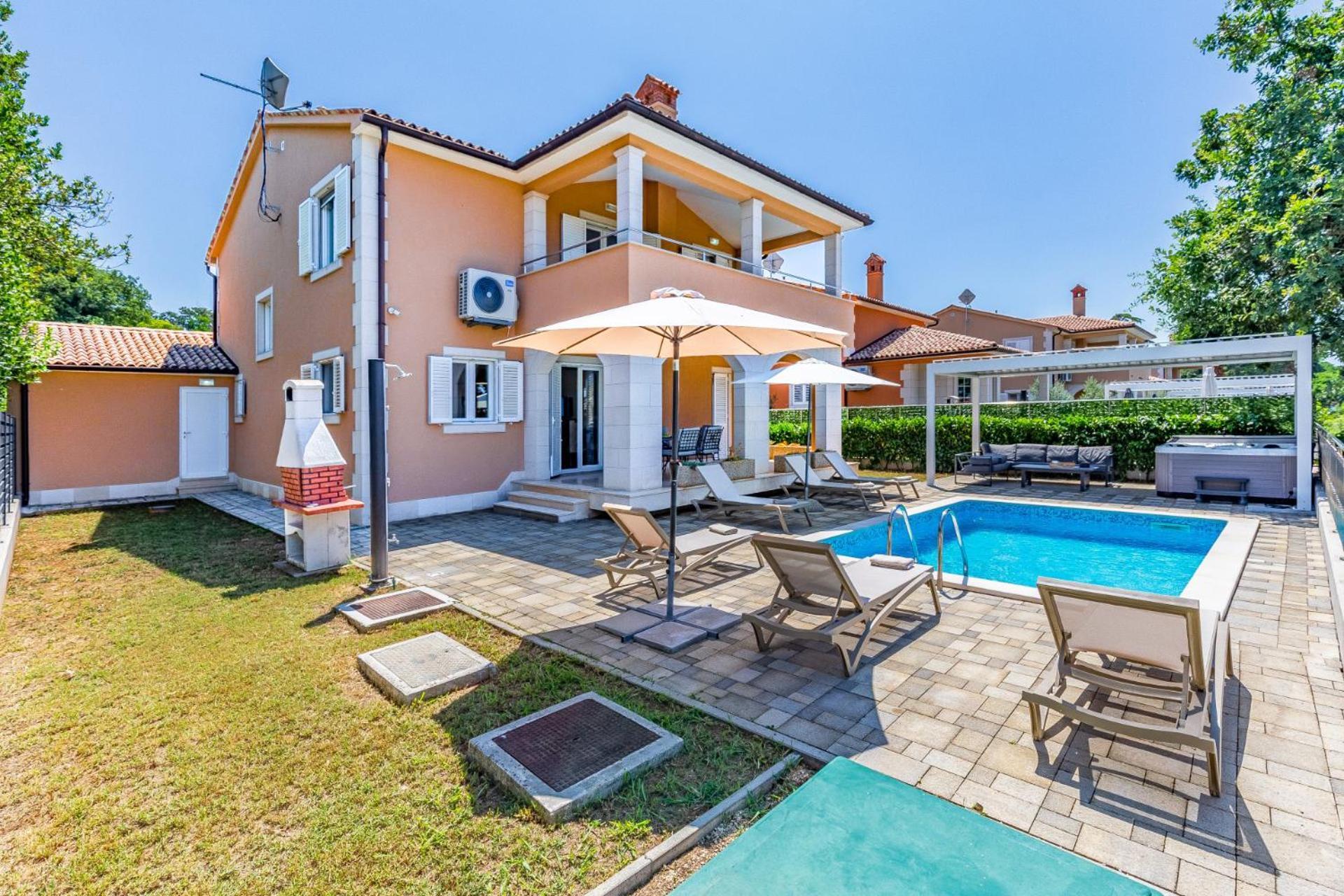 Villas Lotus With Pool And Jacuzzi Pula Luaran gambar