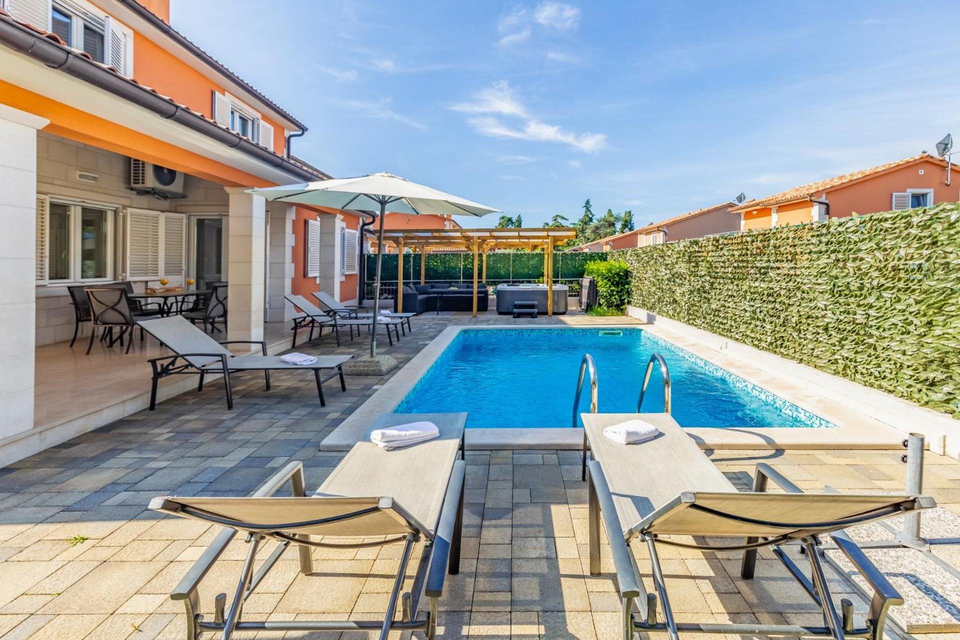 Villas Lotus With Pool And Jacuzzi Pula Luaran gambar