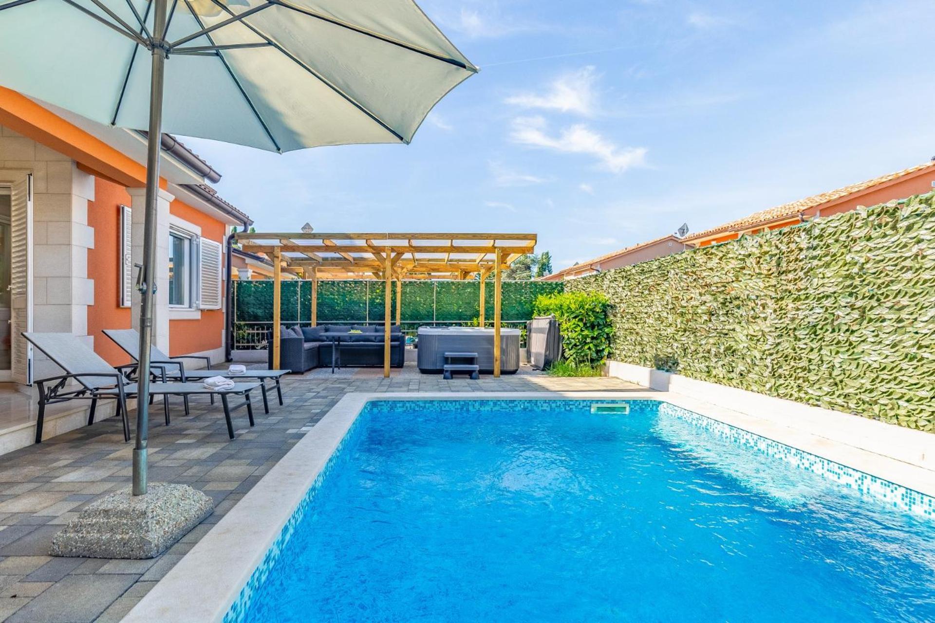 Villas Lotus With Pool And Jacuzzi Pula Luaran gambar