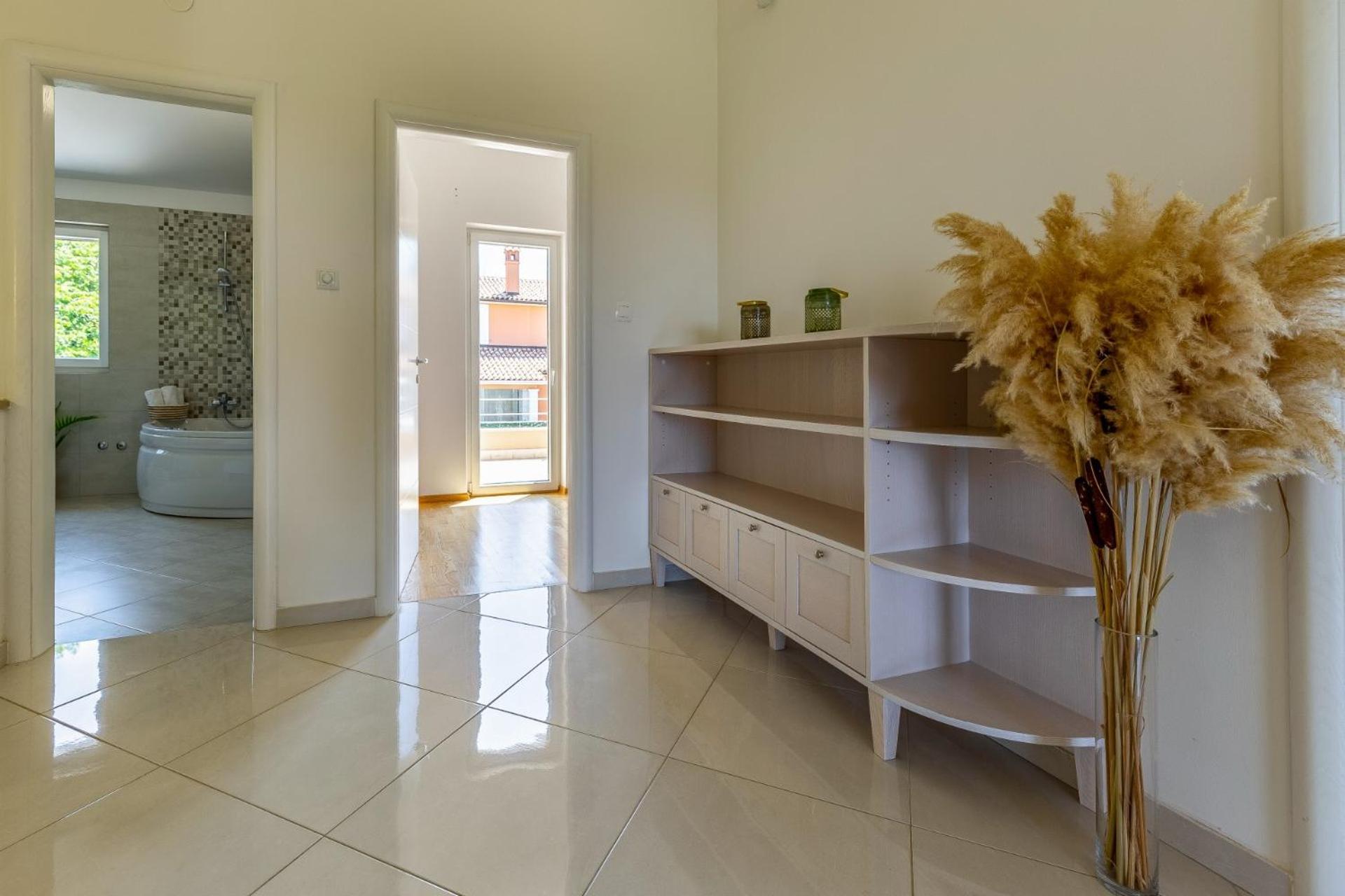 Villas Lotus With Pool And Jacuzzi Pula Luaran gambar