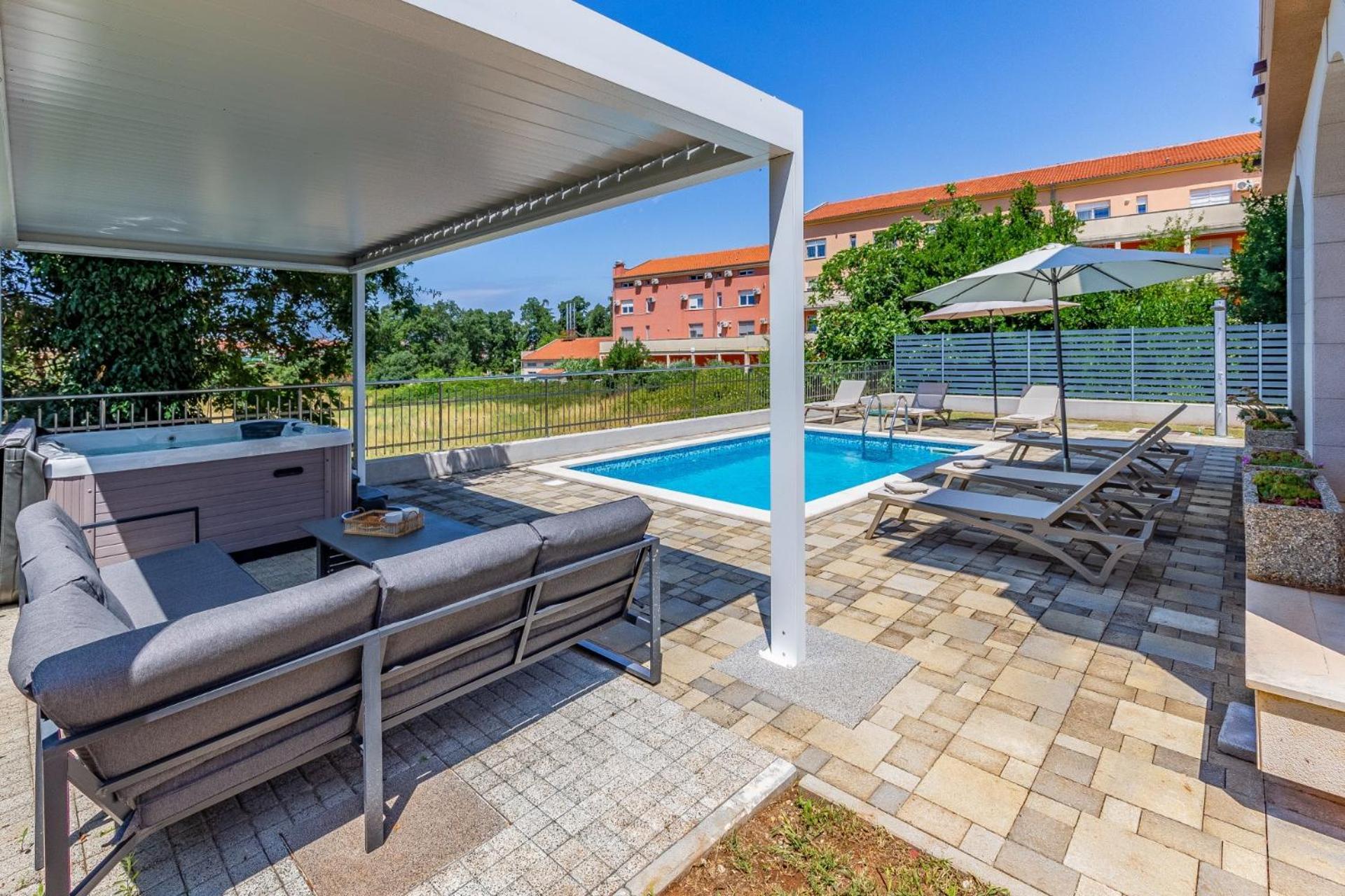 Villas Lotus With Pool And Jacuzzi Pula Luaran gambar